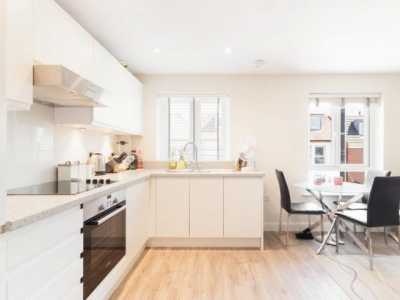 Apartment For Rent in Crowthorne, United Kingdom