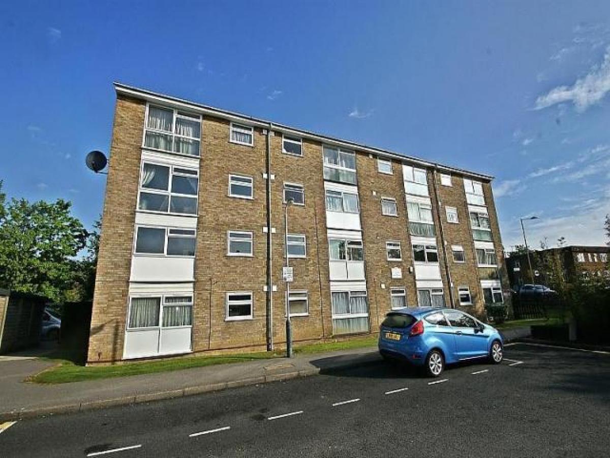 Picture of Apartment For Rent in Romford, Essex, United Kingdom