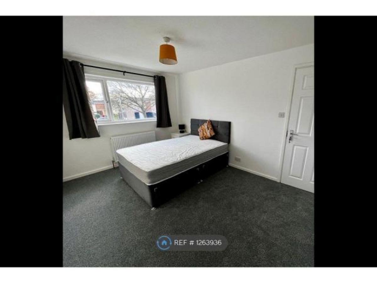 Picture of Apartment For Rent in Redditch, Worcestershire, United Kingdom