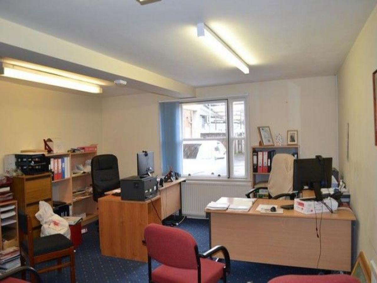 Picture of Office For Rent in Alton, Hampshire, United Kingdom
