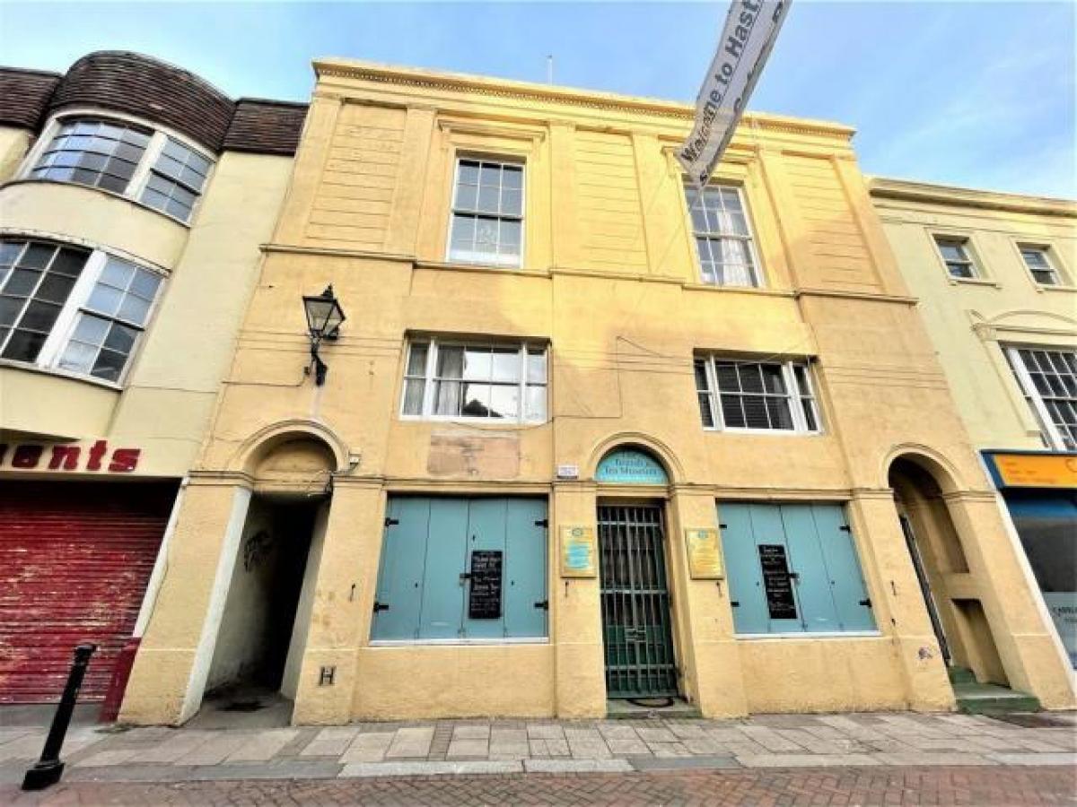 Picture of Apartment For Rent in Hastings, East Sussex, United Kingdom