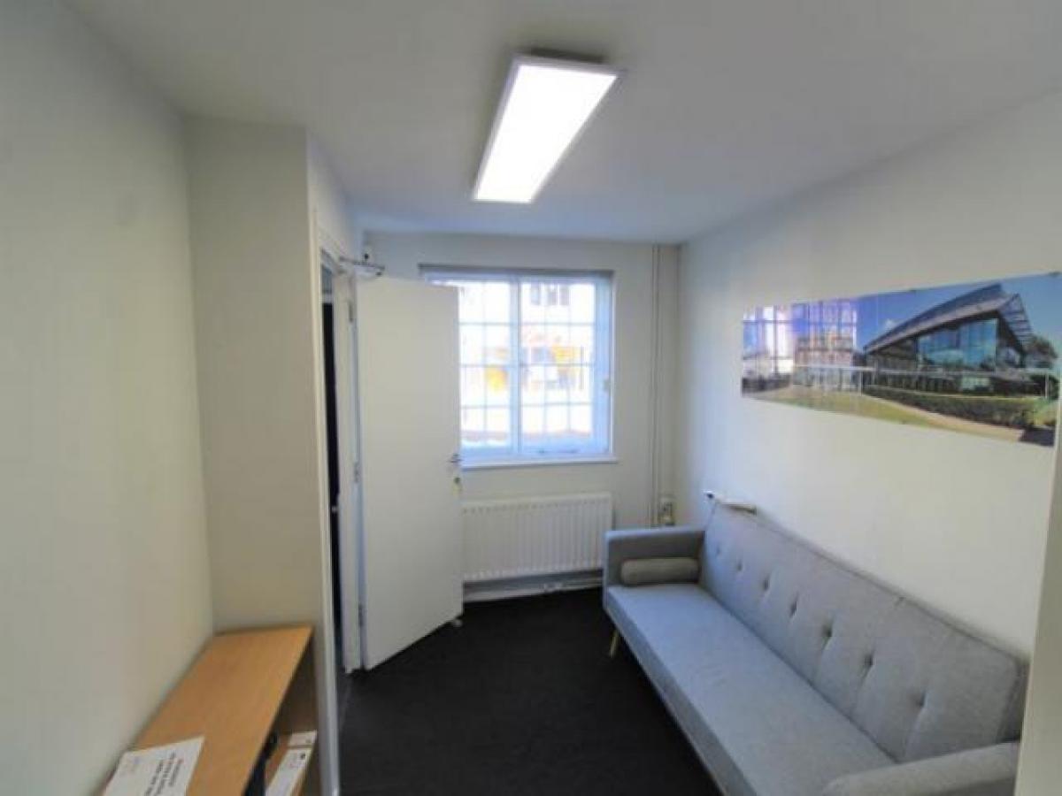 Picture of Office For Rent in Solihull, West Midlands, United Kingdom