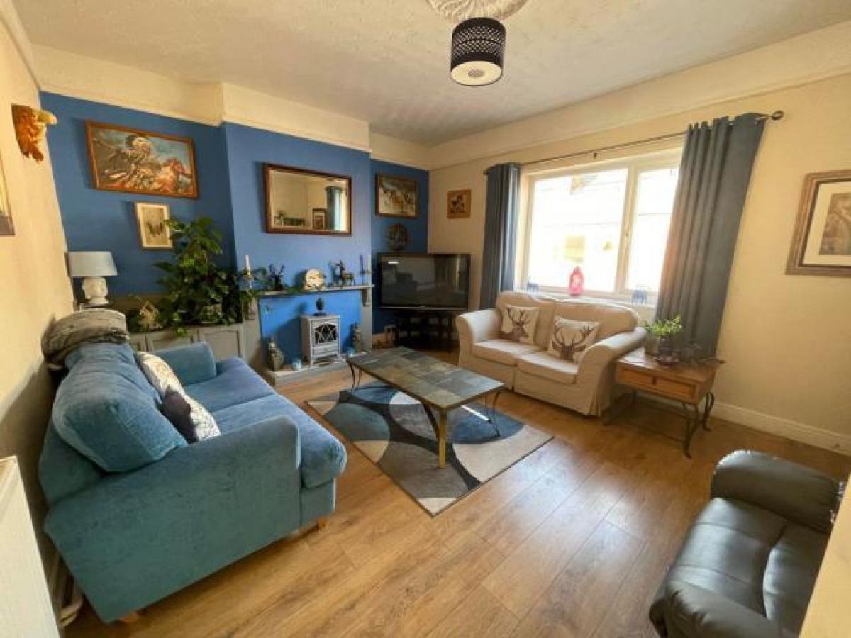 Picture of Apartment For Rent in Alfreton, Derbyshire, United Kingdom