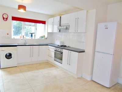 Home For Rent in Enfield, United Kingdom