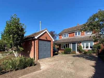 Home For Rent in Worcester, United Kingdom