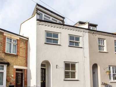 Home For Rent in Windsor, United Kingdom