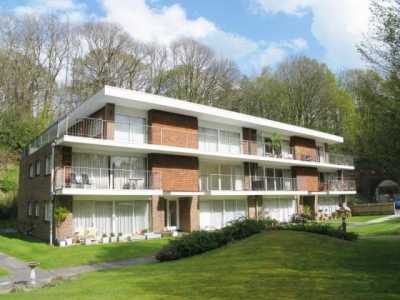 Apartment For Rent in Midhurst, United Kingdom