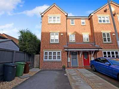 Home For Rent in Wakefield, United Kingdom
