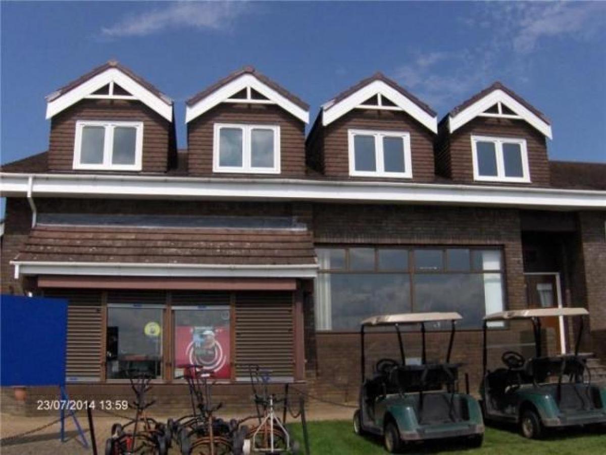 Picture of Apartment For Rent in Carluke, Strathclyde, United Kingdom