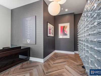 Apartment For Rent in Redhill, United Kingdom