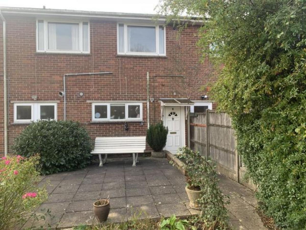 Picture of Apartment For Rent in Poole, Dorset, United Kingdom