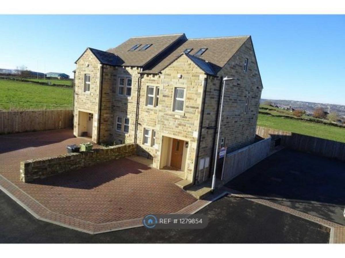 Picture of Home For Rent in Huddersfield, West Yorkshire, United Kingdom