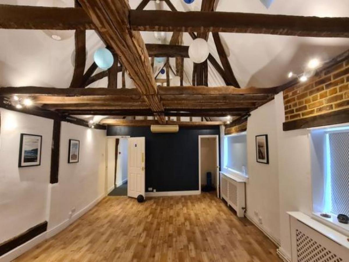 Picture of Office For Rent in Marlow, Buckinghamshire, United Kingdom