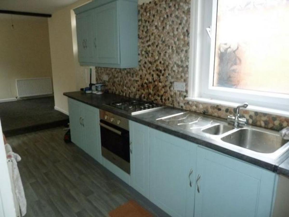 Picture of Apartment For Rent in Exmouth, Devon, United Kingdom
