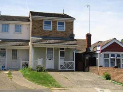 Home For Rent in Chatham, United Kingdom