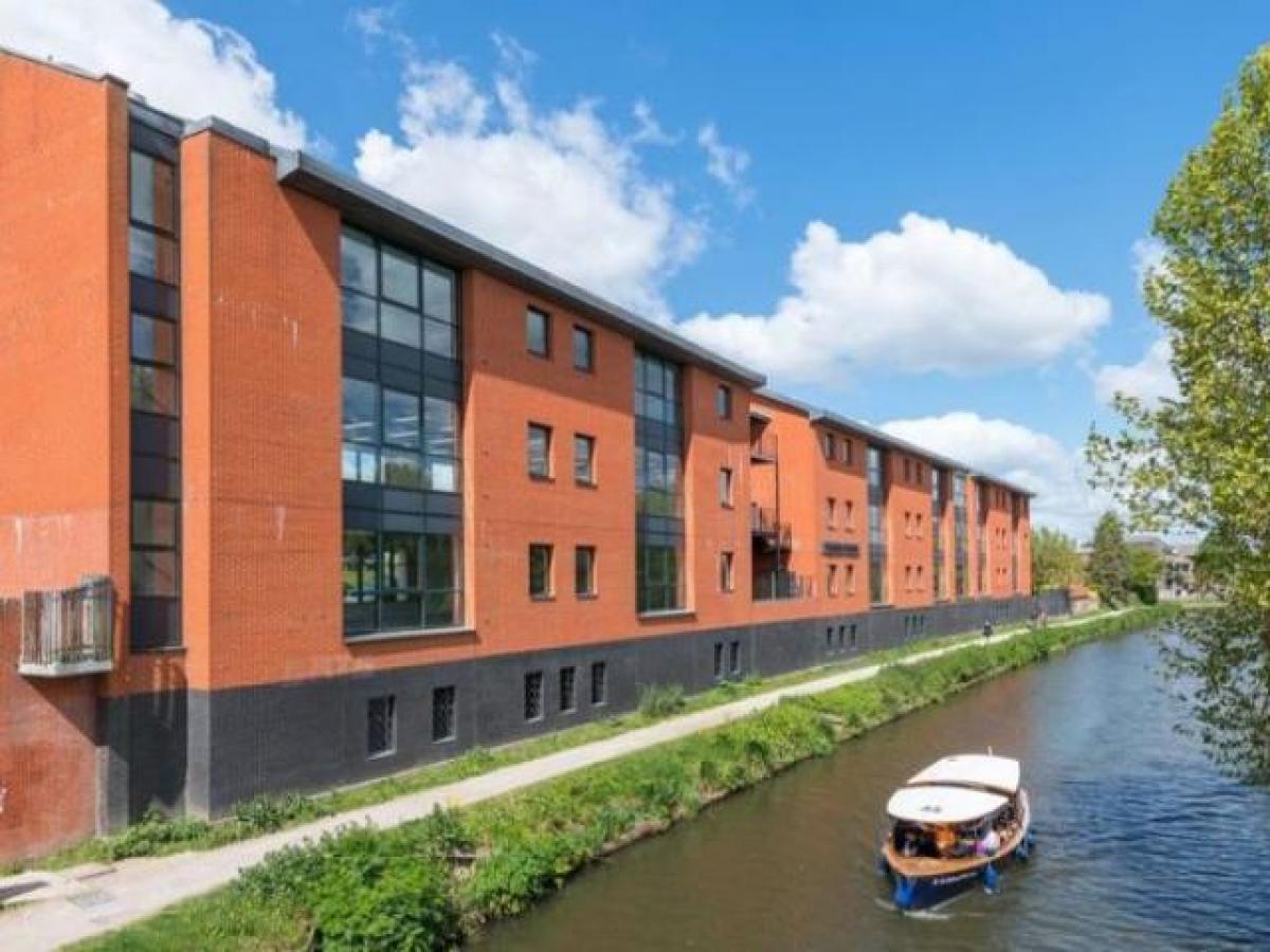 Picture of Office For Rent in Guildford, Surrey, United Kingdom