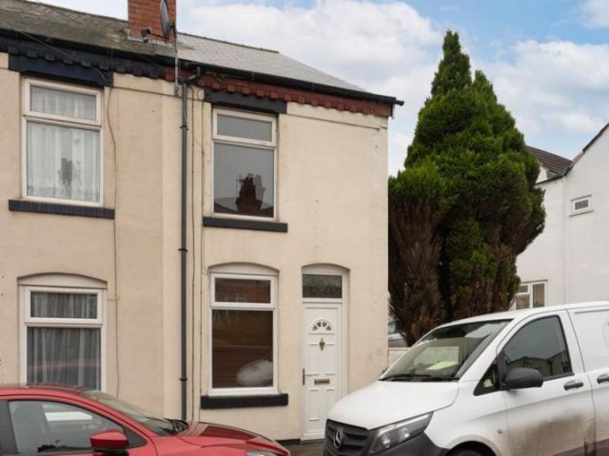 Picture of Home For Rent in Brierley Hill, West Midlands, United Kingdom
