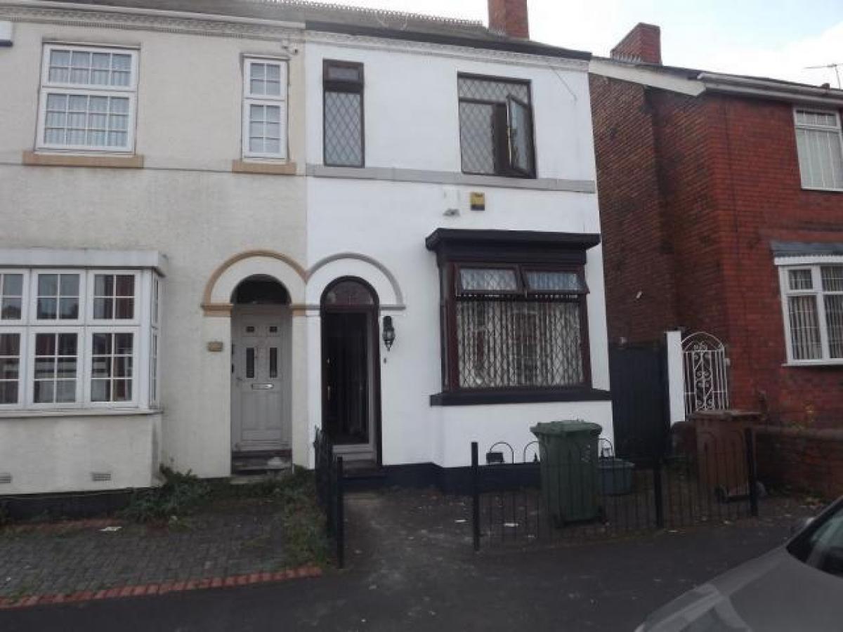 Picture of Home For Rent in Willenhall, West Midlands, United Kingdom