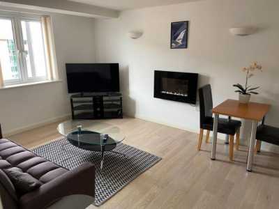 Apartment For Rent in Farnborough, United Kingdom