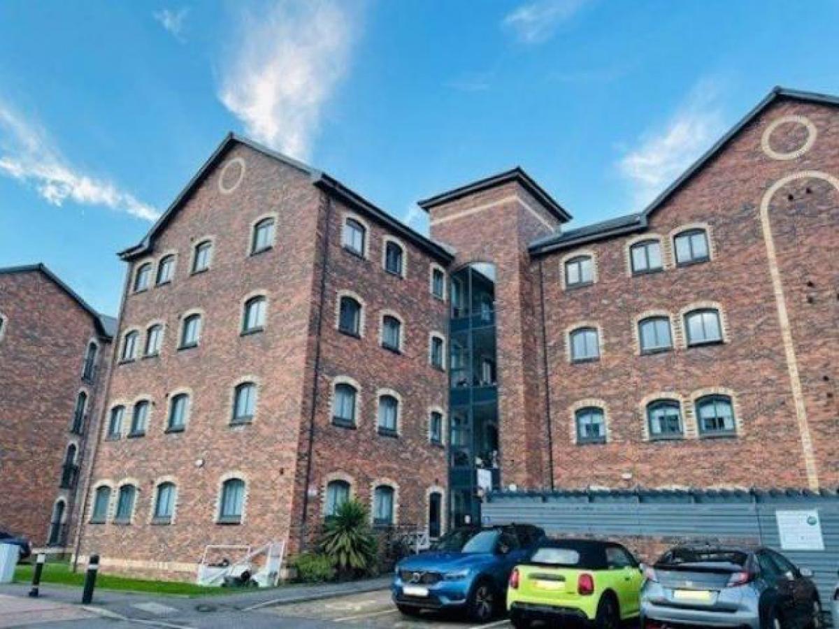 Picture of Apartment For Rent in Greenock, Strathclyde, United Kingdom