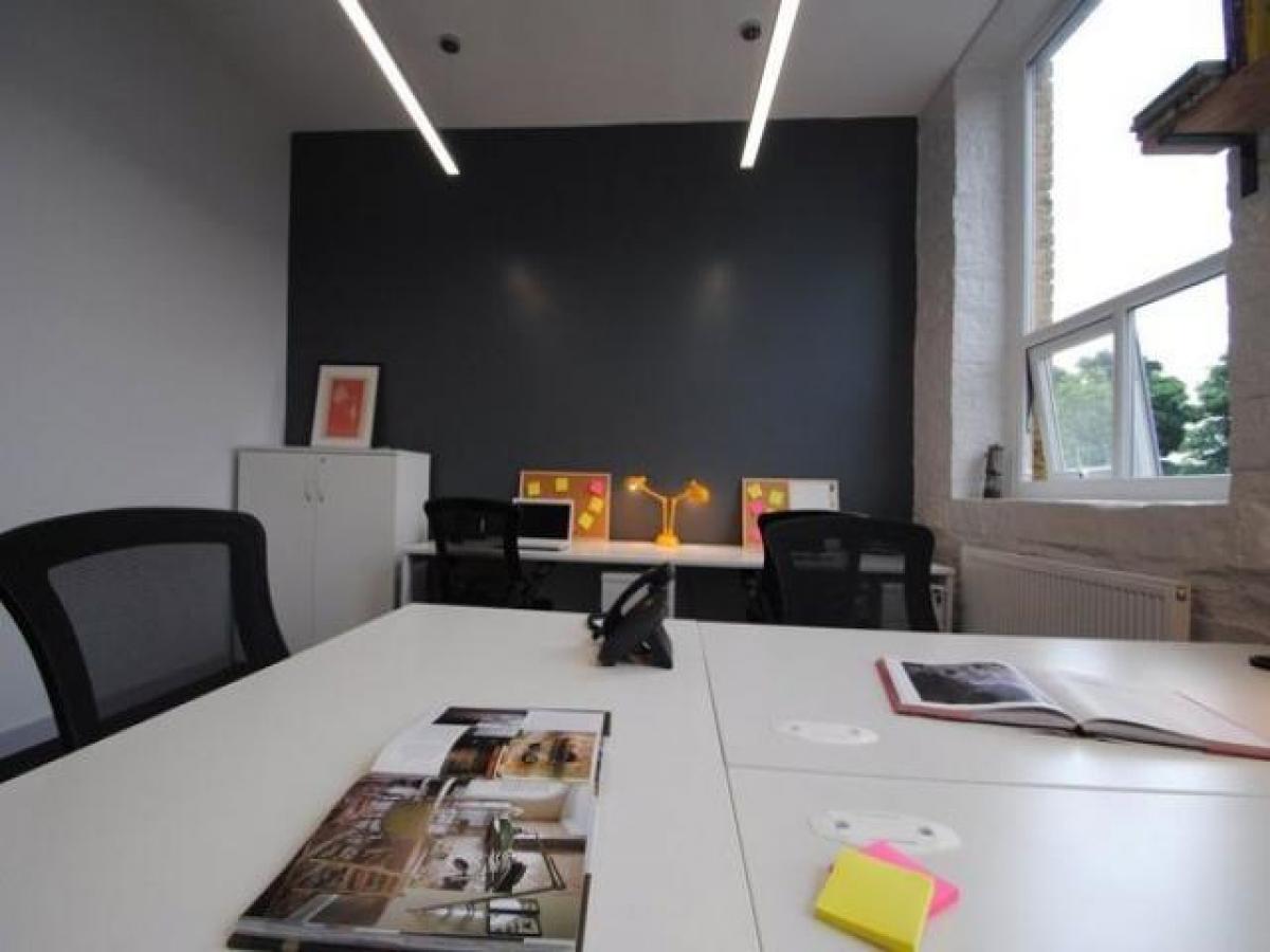 Picture of Office For Rent in Bradford, West Yorkshire, United Kingdom