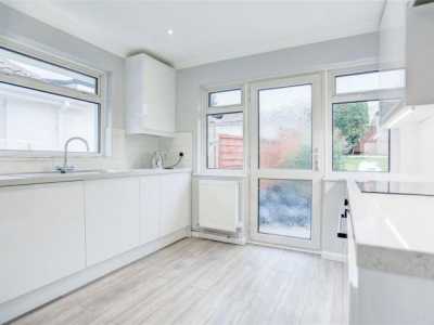 Bungalow For Rent in Brighton, United Kingdom