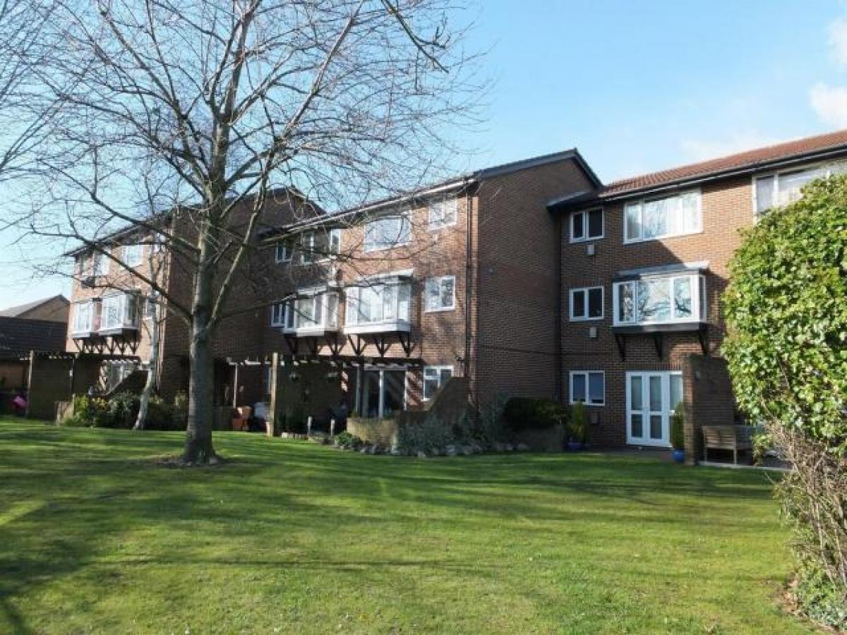 Picture of Apartment For Rent in Feltham, Northern Ireland, United Kingdom