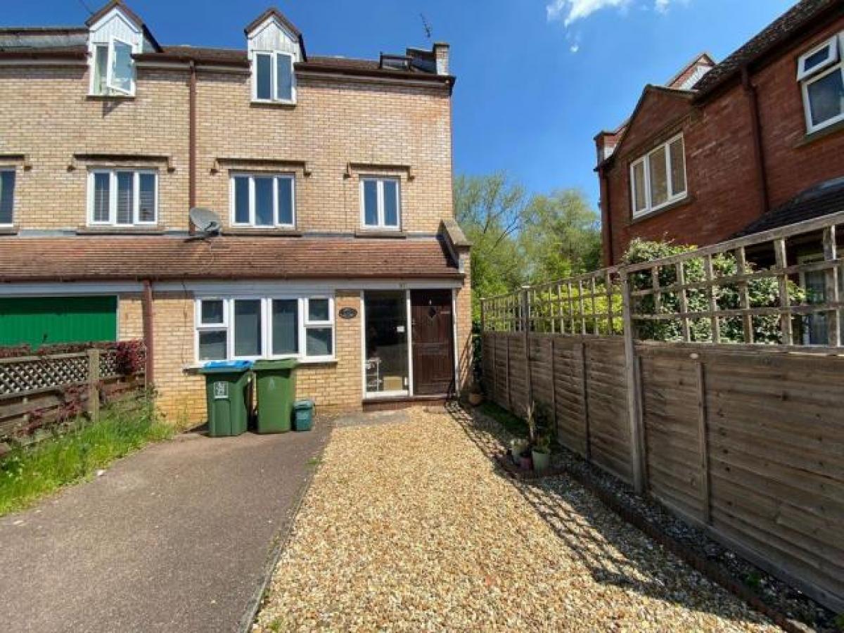 Picture of Home For Rent in Buckingham, Buckinghamshire, United Kingdom