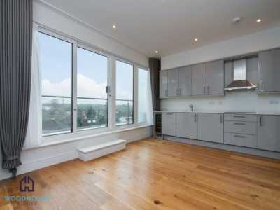 Apartment For Rent in Bushey, United Kingdom