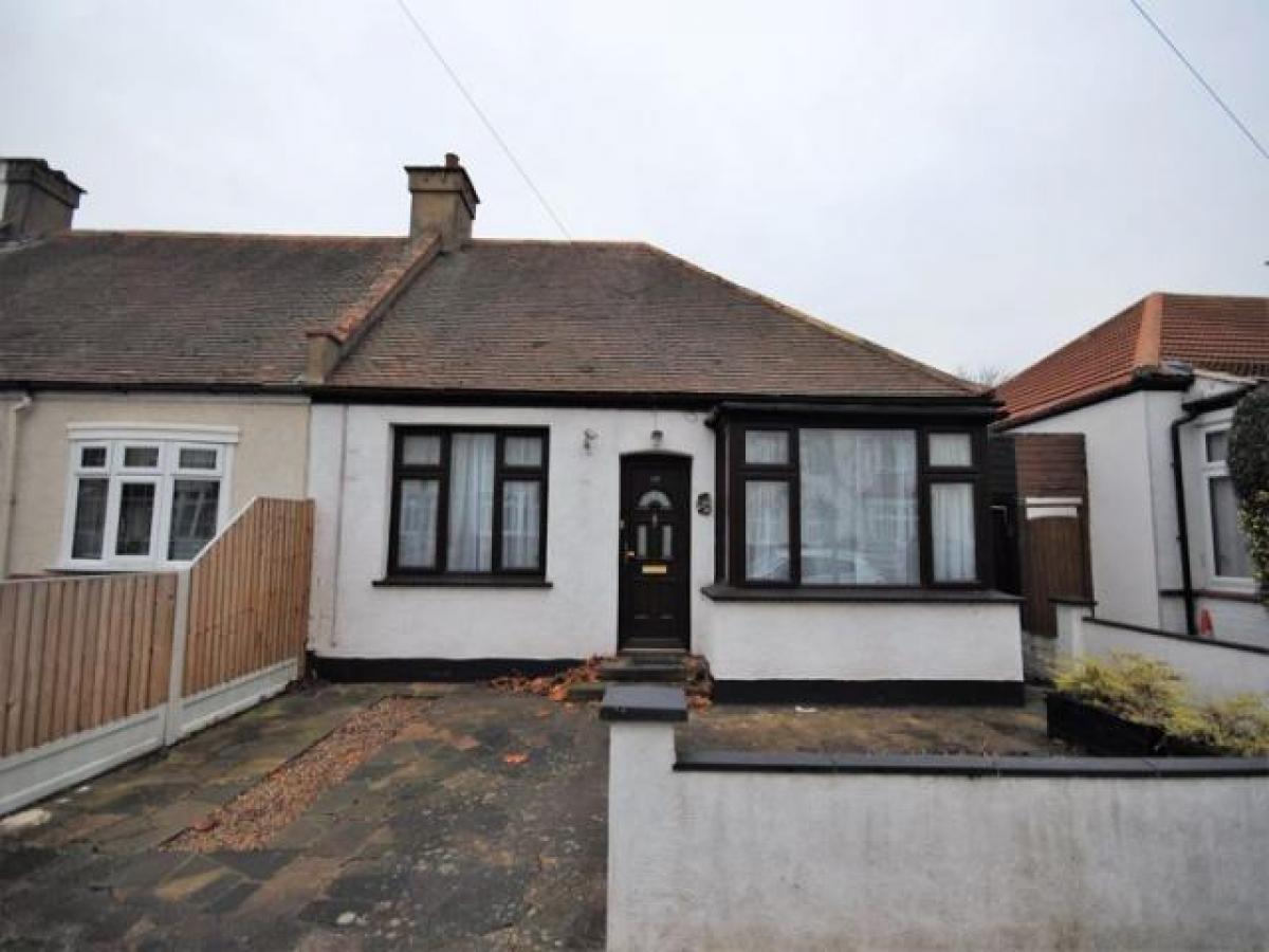 Picture of Bungalow For Rent in Southend on Sea, Essex, United Kingdom