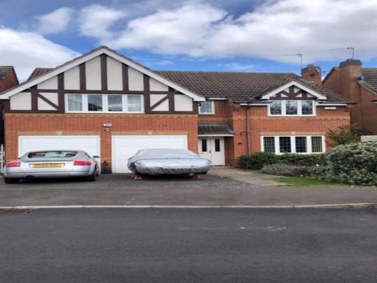 Picture of Home For Rent in Rugby, Warwickshire, United Kingdom