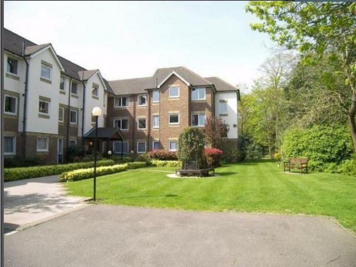 Picture of Apartment For Rent in Barnet, Hertfordshire, United Kingdom