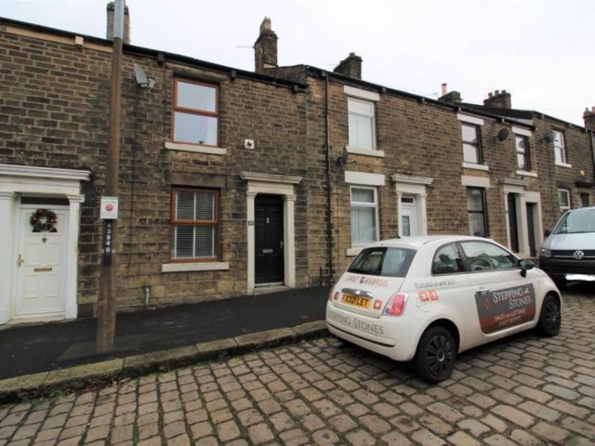 Picture of Home For Rent in Glossop, Derbyshire, United Kingdom