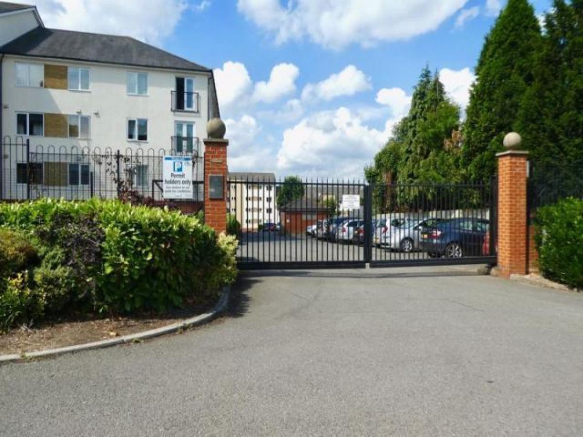 Picture of Apartment For Rent in Maidstone, Kent, United Kingdom