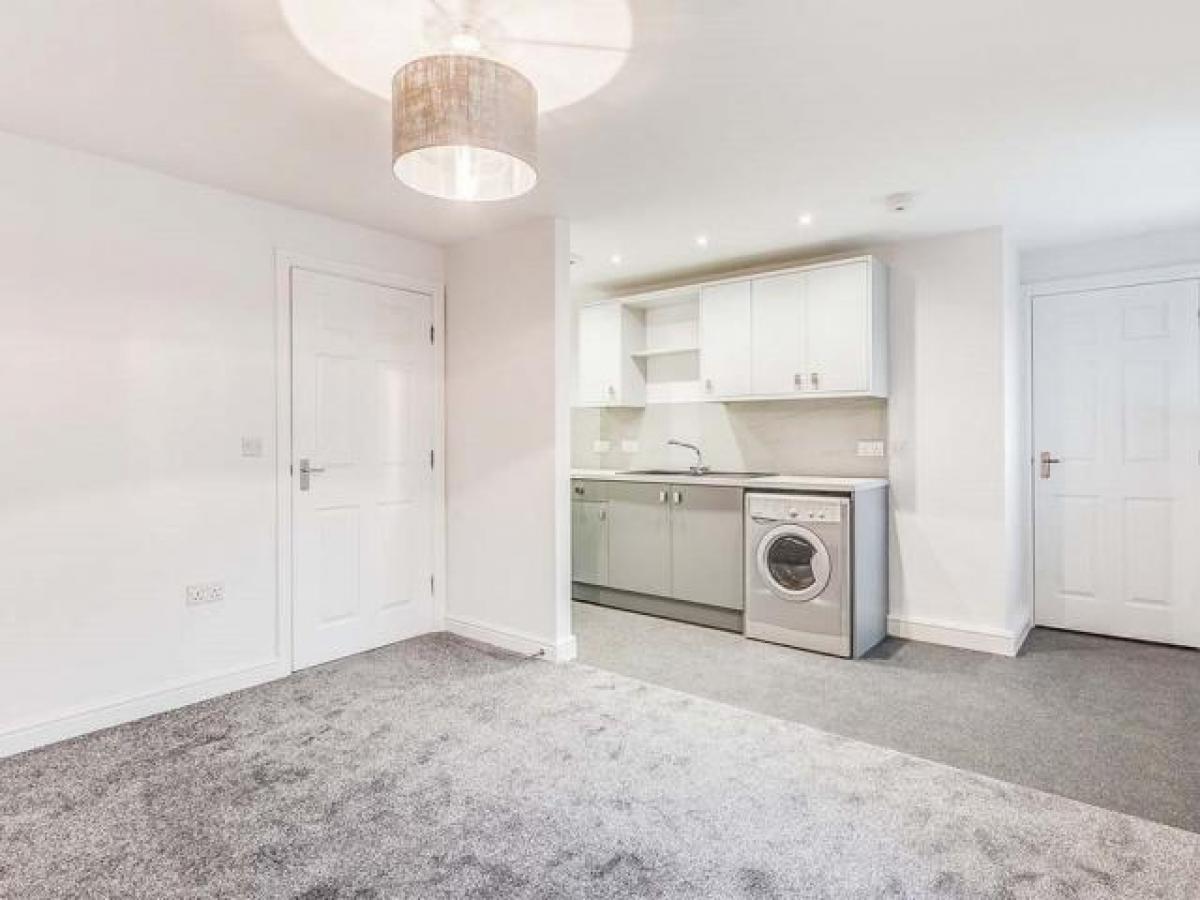 Picture of Apartment For Rent in Wakefield, West Yorkshire, United Kingdom