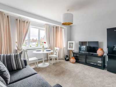 Apartment For Rent in Mitcham, United Kingdom