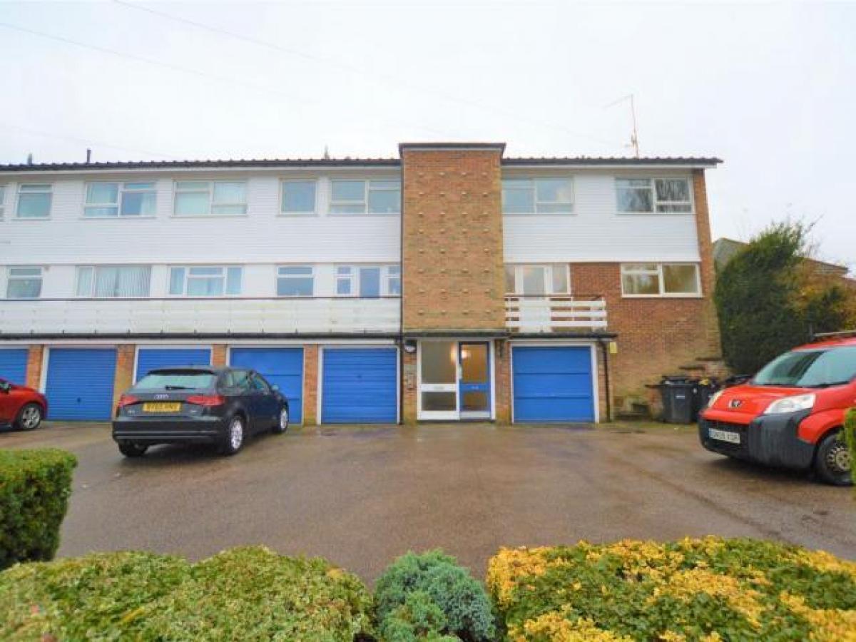 Picture of Apartment For Rent in Harpenden, Hertfordshire, United Kingdom
