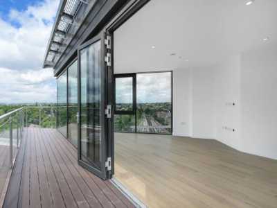 Apartment For Rent in Twickenham, United Kingdom