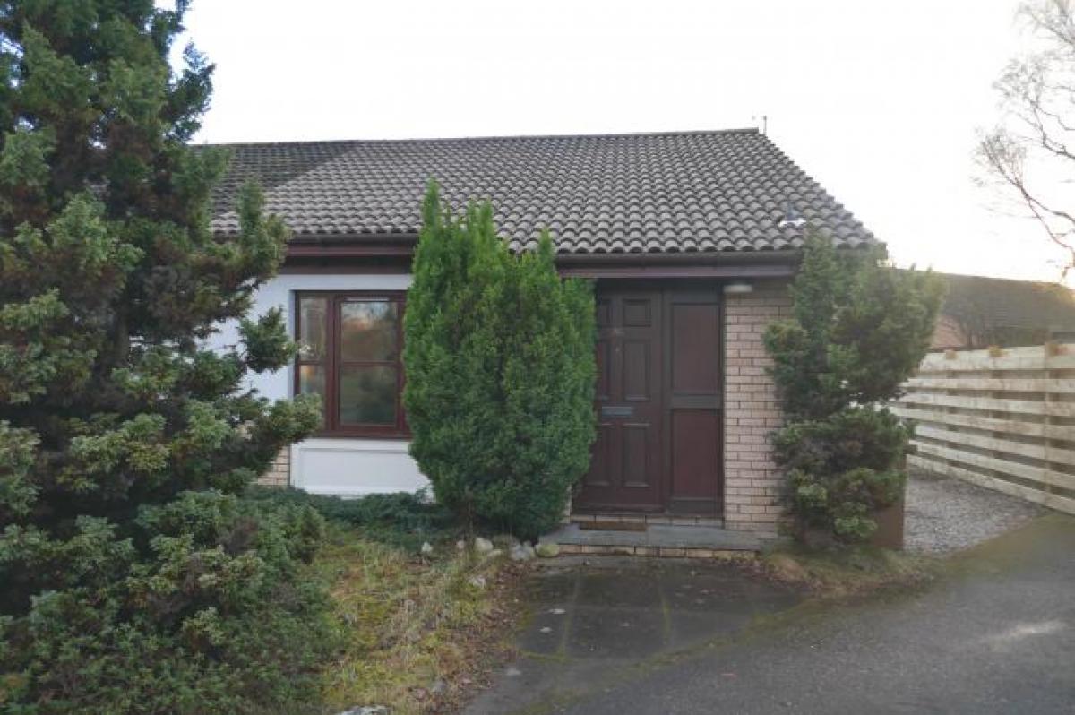 Picture of Bungalow For Sale in Aviemore, Highlands, United Kingdom