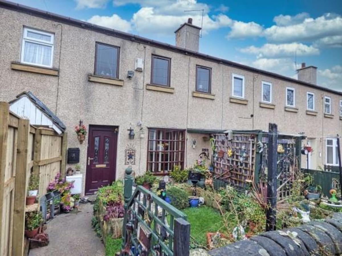 Picture of Home For Sale in Huddersfield, West Yorkshire, United Kingdom