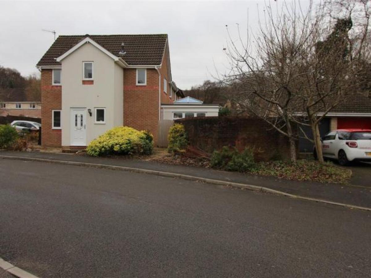Picture of Home For Rent in Caerphilly, Mid Glamorgan, United Kingdom