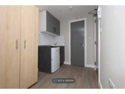 Apartment For Rent in Feltham, United Kingdom
