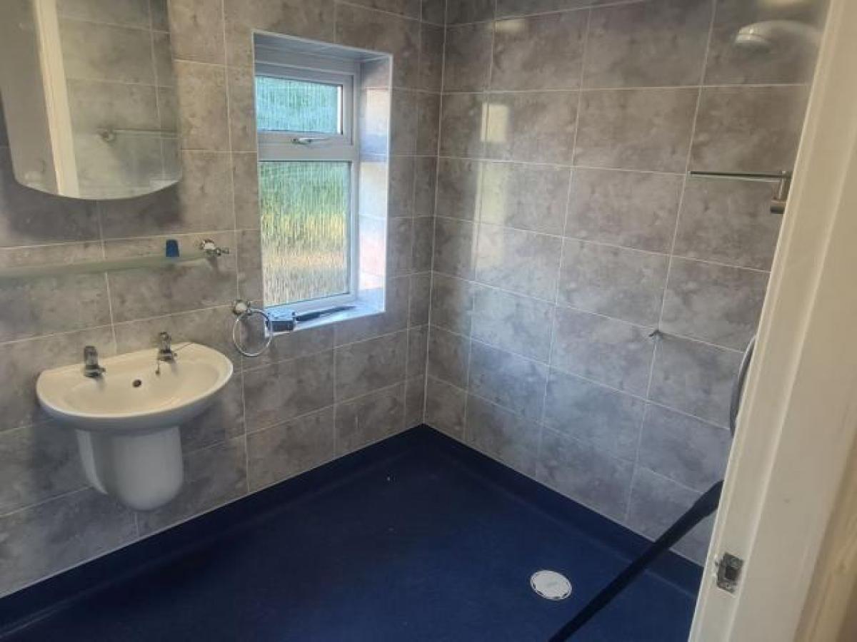 Picture of Home For Rent in Stalybridge, Greater Manchester, United Kingdom