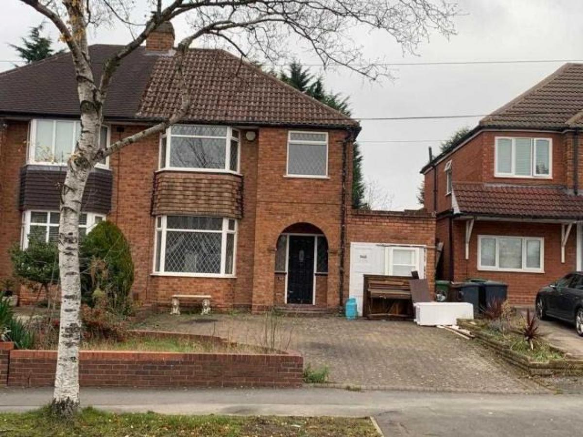 Picture of Home For Rent in Solihull, West Midlands, United Kingdom