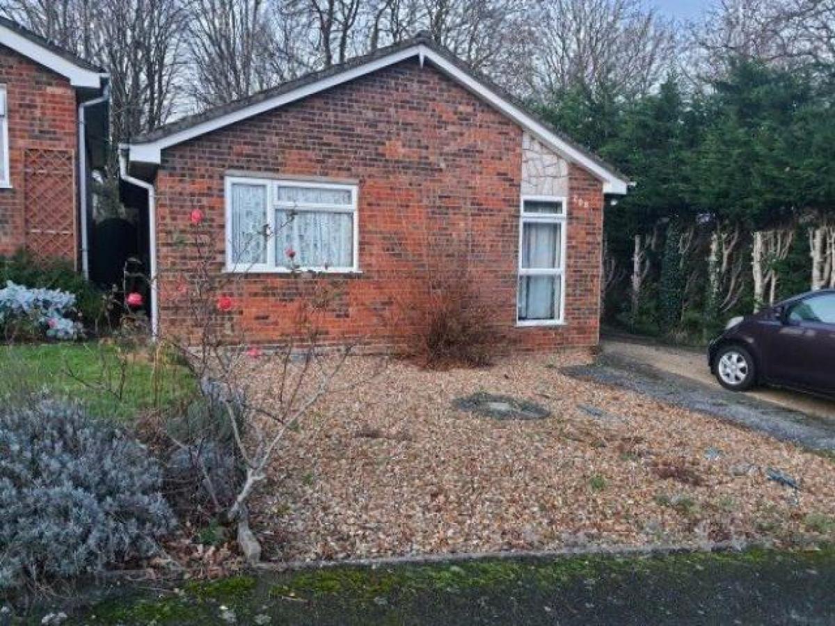 Picture of Bungalow For Rent in Leighton Buzzard, Bedfordshire, United Kingdom