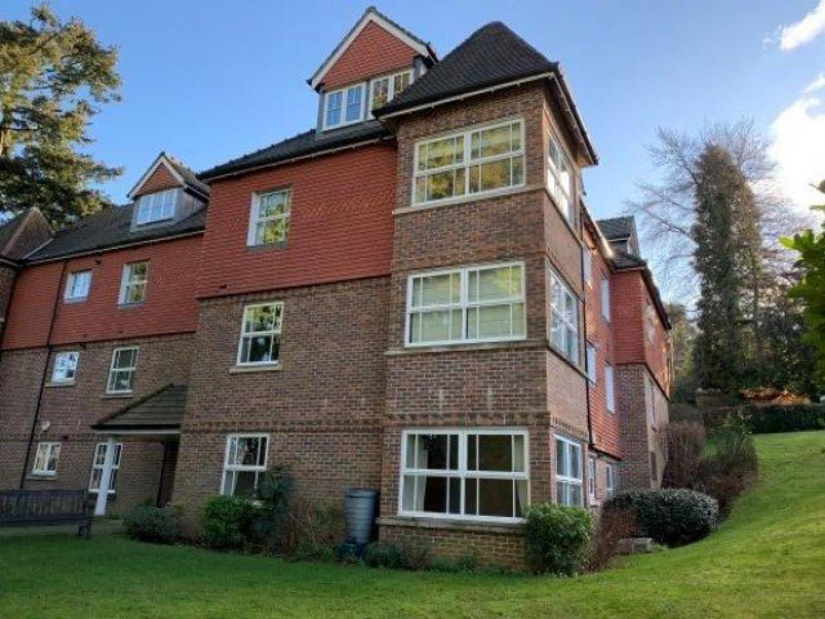 Picture of Apartment For Rent in Crowborough, East Sussex, United Kingdom