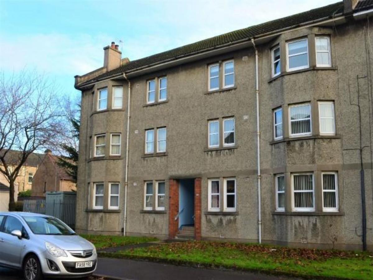 Picture of Apartment For Rent in Dumbarton, Strathclyde, United Kingdom