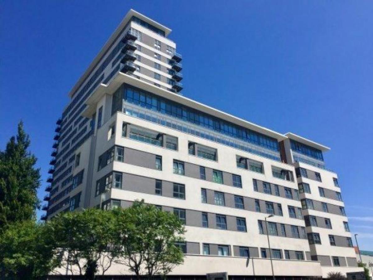 Picture of Apartment For Rent in Basingstoke, Hampshire, United Kingdom