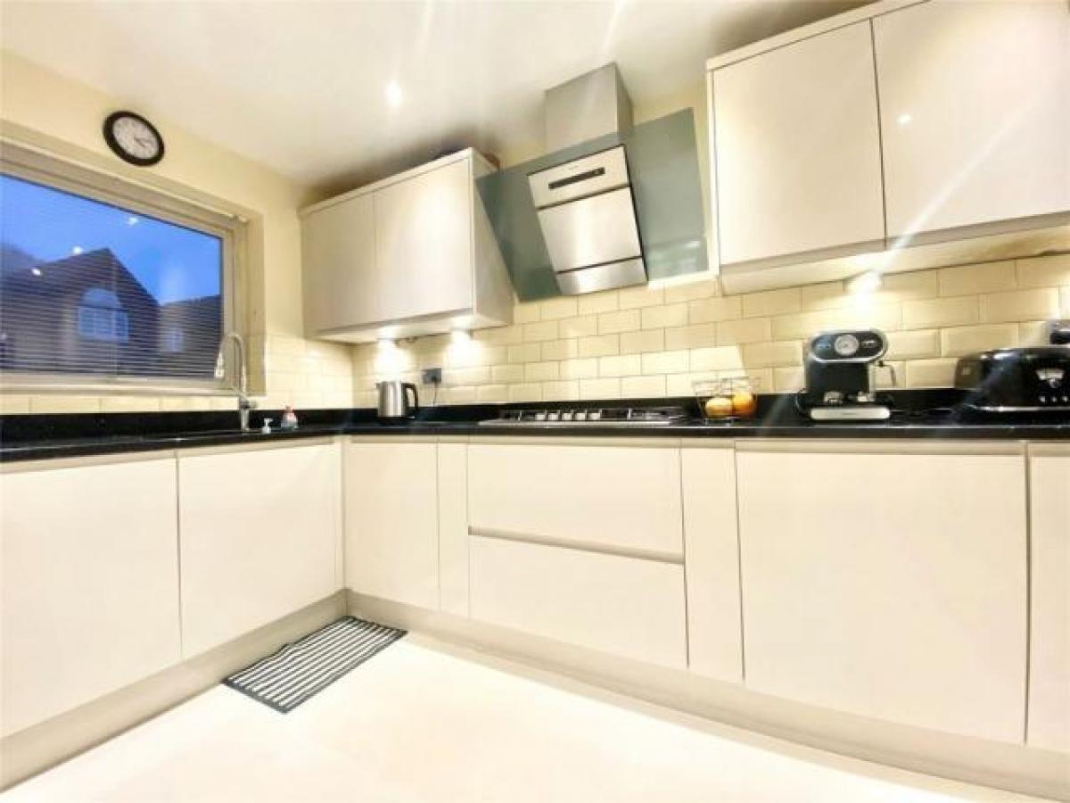 Picture of Home For Rent in Wokingham, Berkshire, United Kingdom