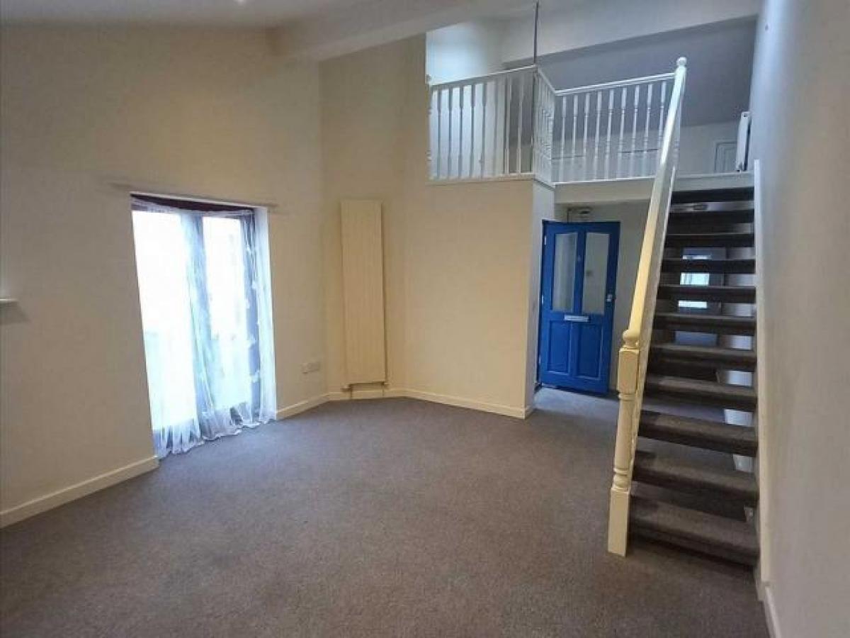 Picture of Apartment For Rent in Paignton, Devon, United Kingdom